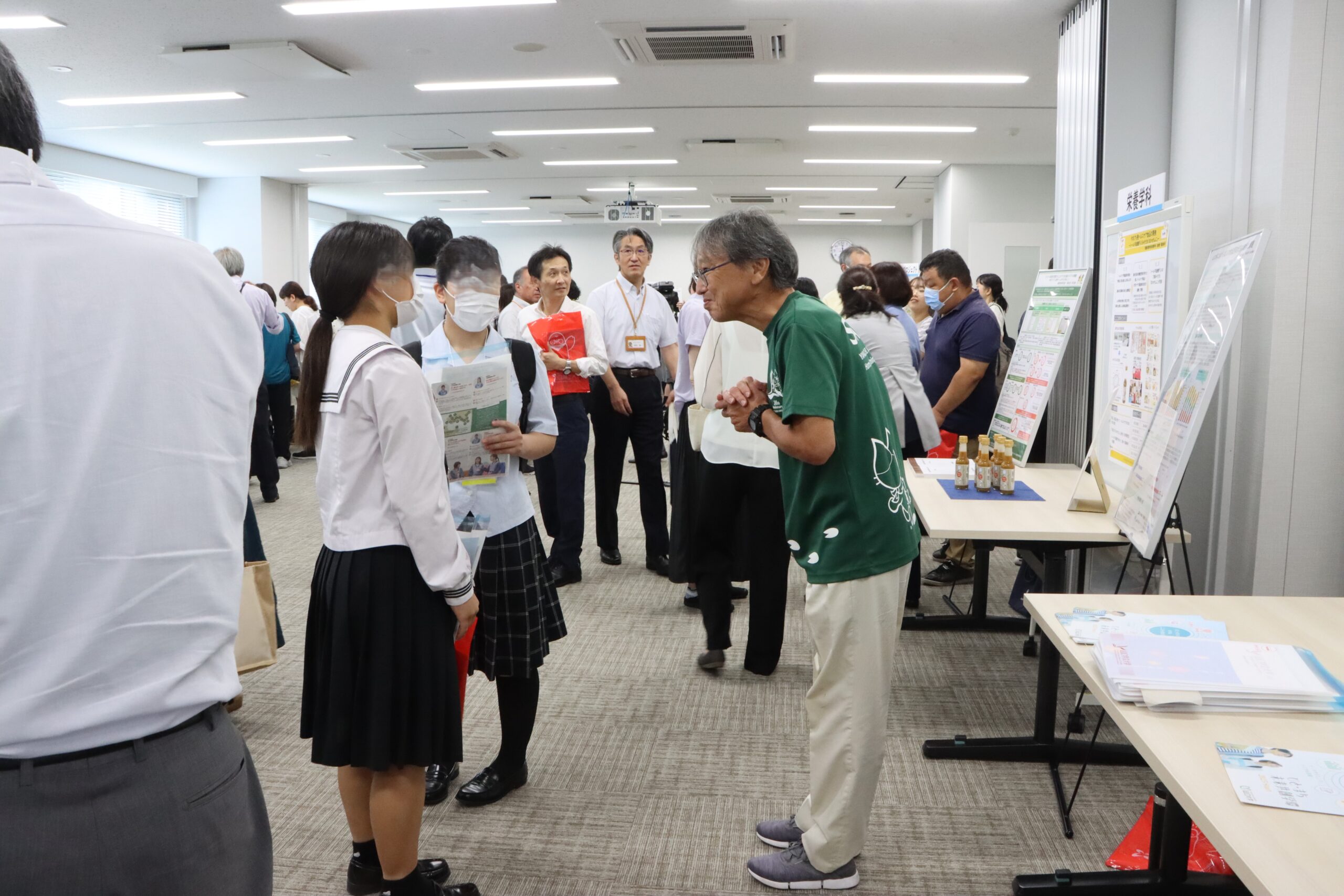 画像：山口県立大学地域交流イベント「県大見本市」へ参加してきました